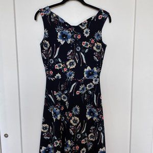 Kaileigh Cross back black floral dress S
